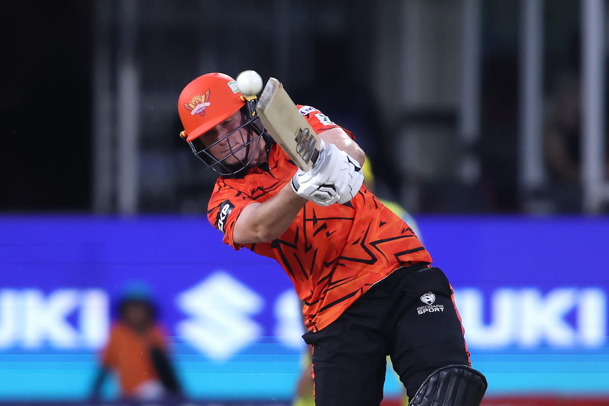 Sunrisers' James coles
