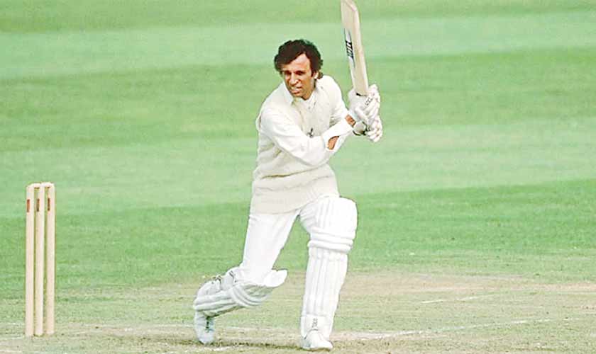 Former Pakistan skipper Asif Iqbal