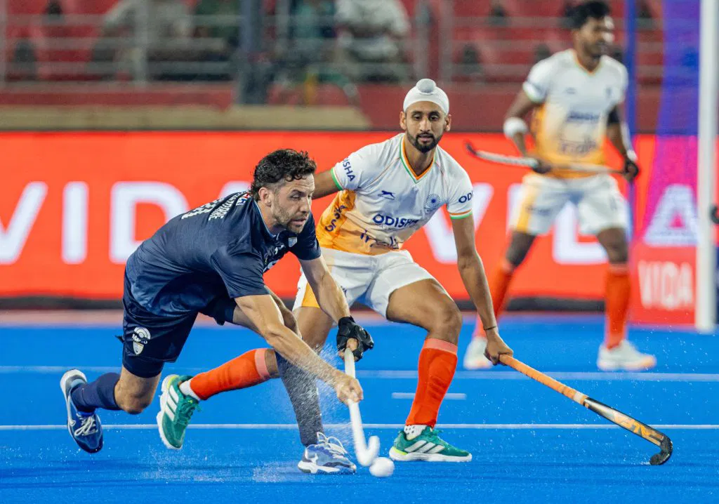 India lose to Argentina 8-0