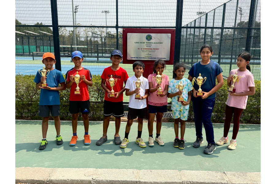 Ayansh and the other medal winners