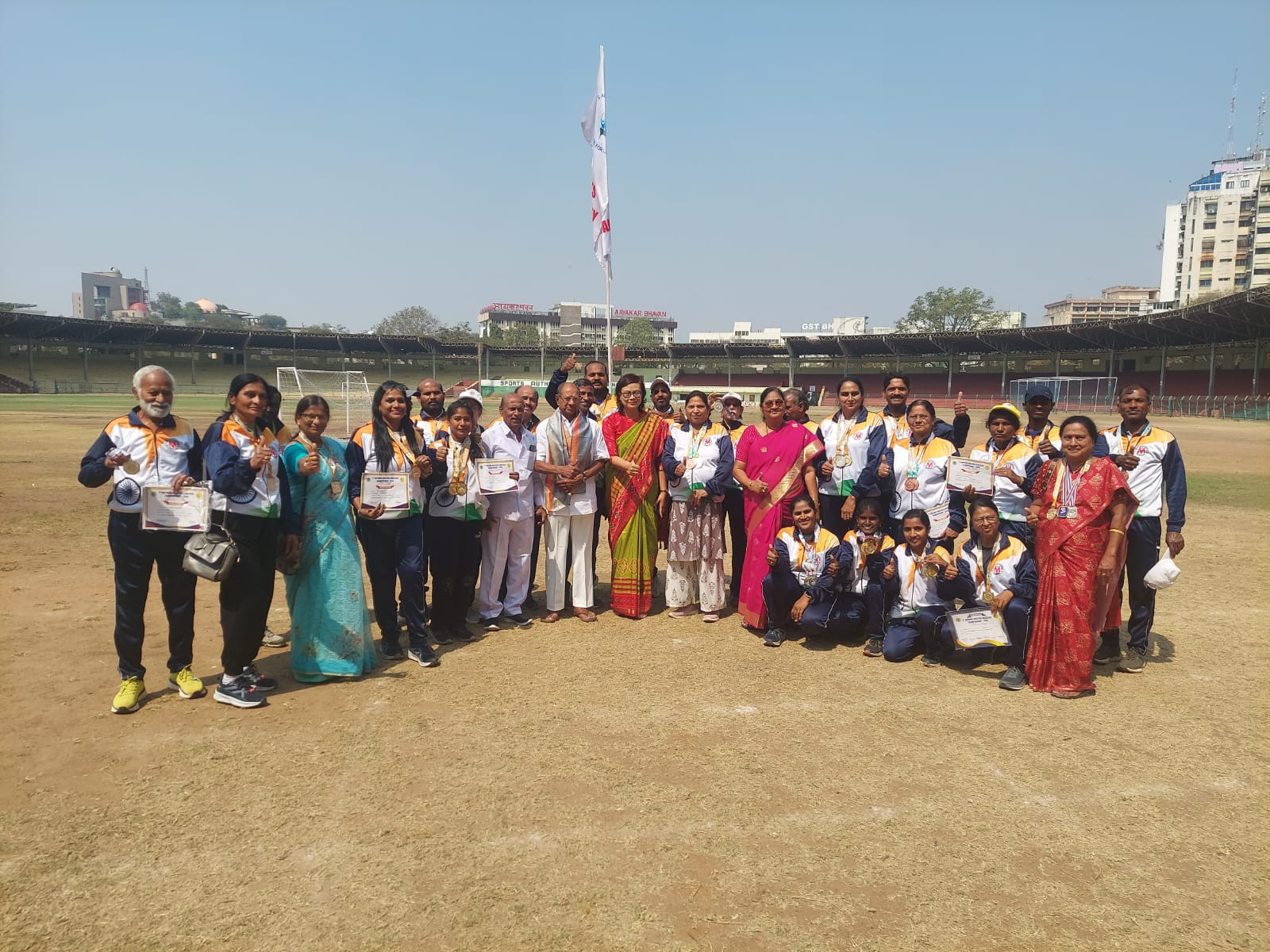 SATS VC & MD with Telangana Masters athletes