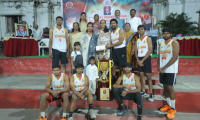 Titans with chief guest Nikhat Banu