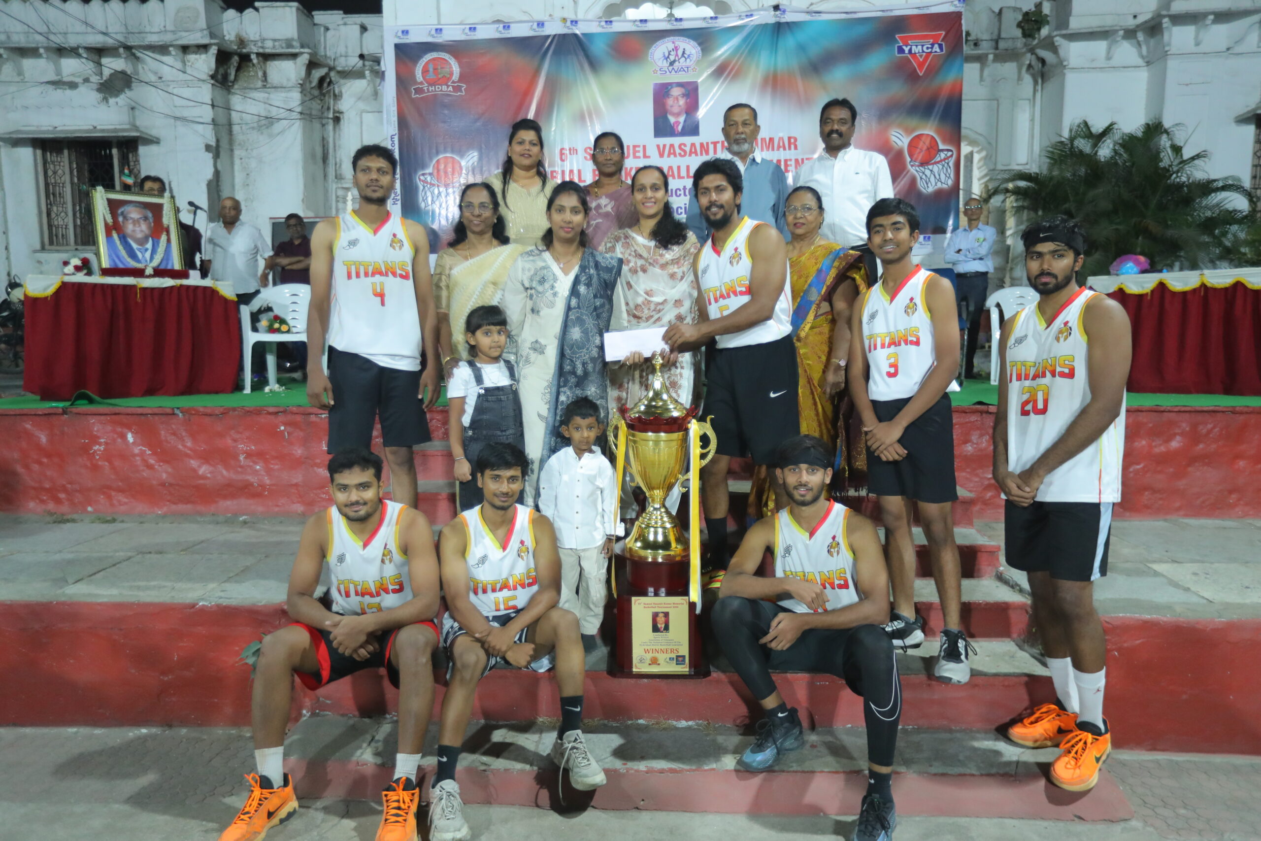 Titans with chief guest Nikhat Banu