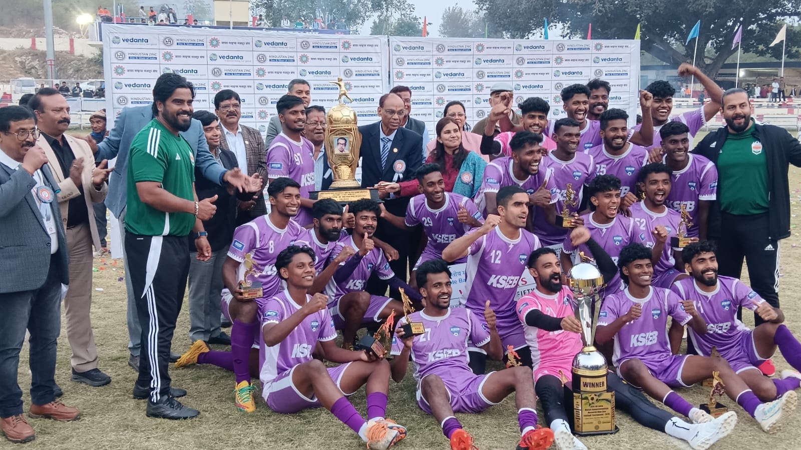 Chief guest Victor Amalraj with the KSFT team