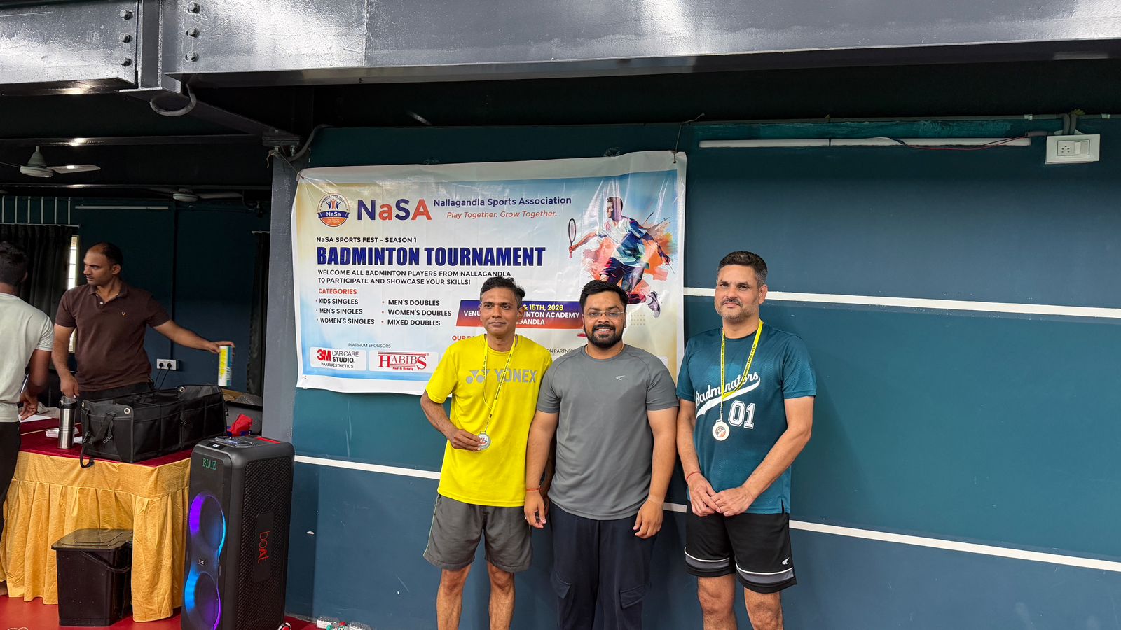 Akaash Nair and Vishnu Keerthi won the singles titles