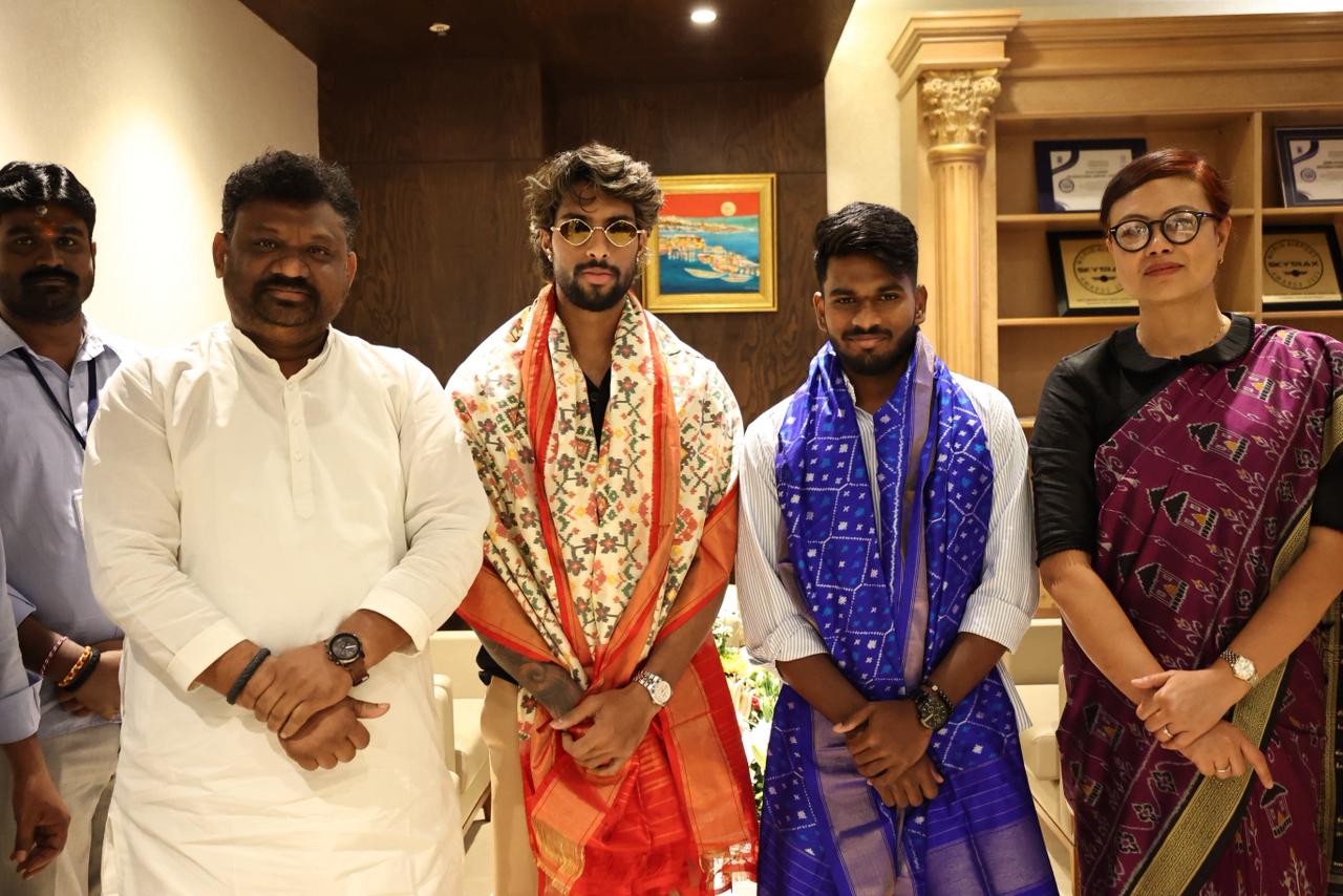 Tilak Varma and Aaron George with SATS top brass