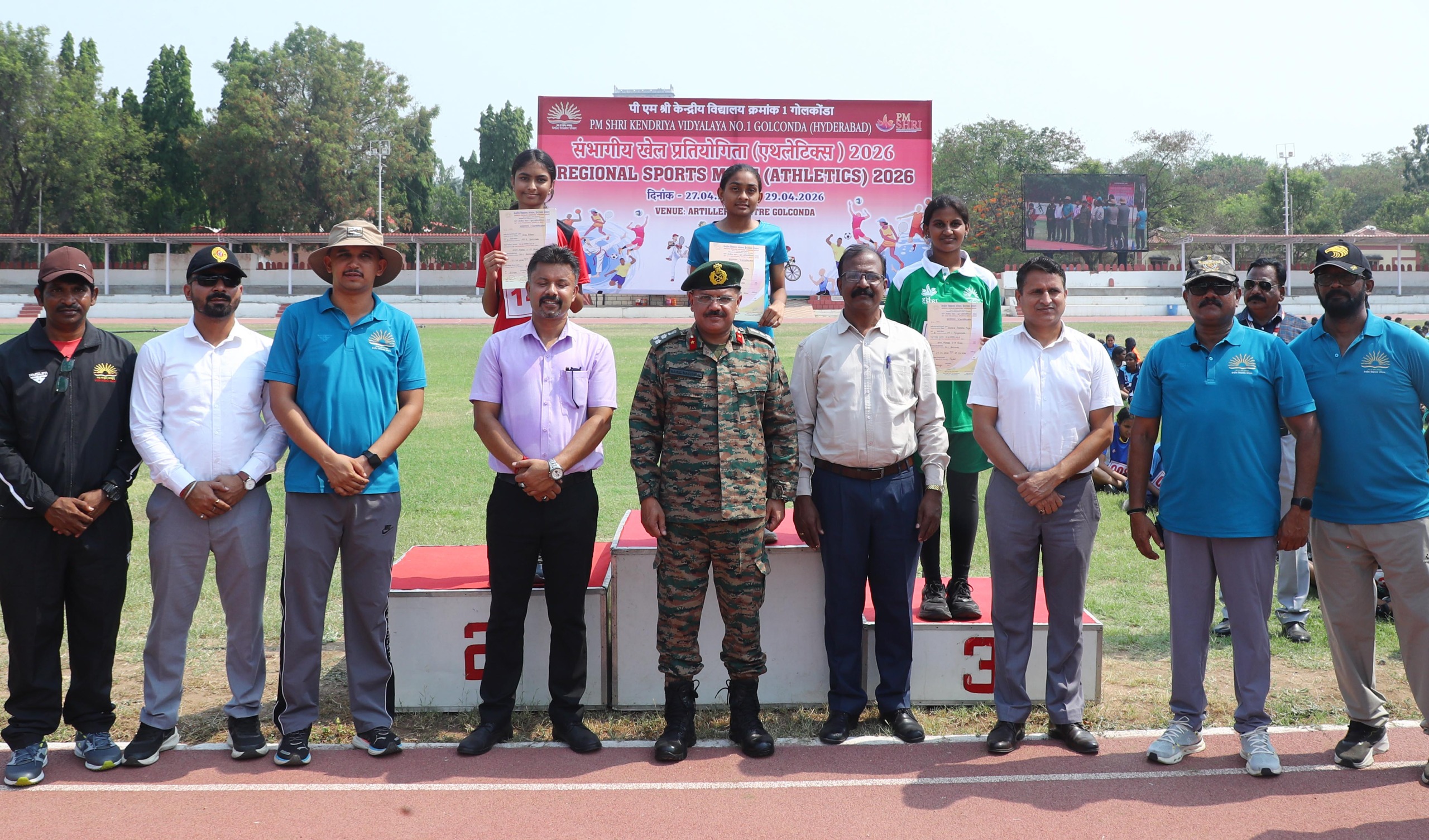 Adarsh and Nagasaram Nikitha win 3000m Under-19 boys & girls titles at KVS Regional athletic meet