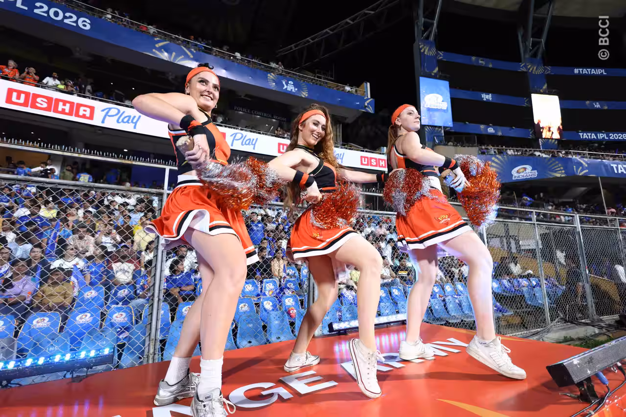 Sunrisers Hyderabad cheerleaders 