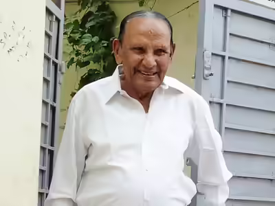 Ahmed Khan