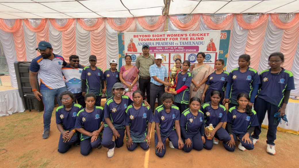 Tamil Nadu girls who lost the Beyond Sight cricket tournament