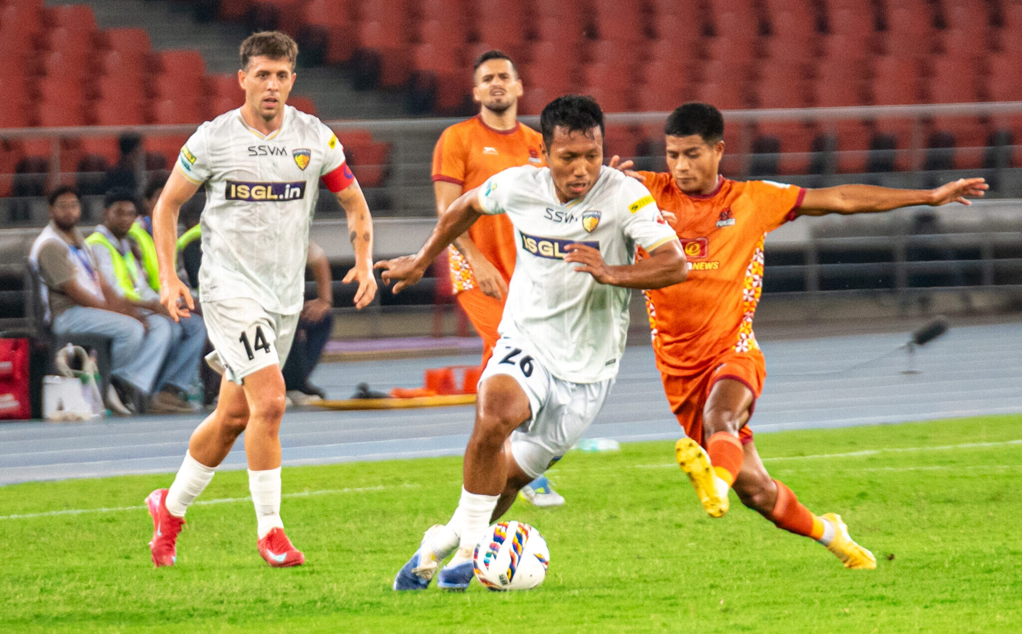 Chennaiyin FC's Alberto Noguera and Laldinliana