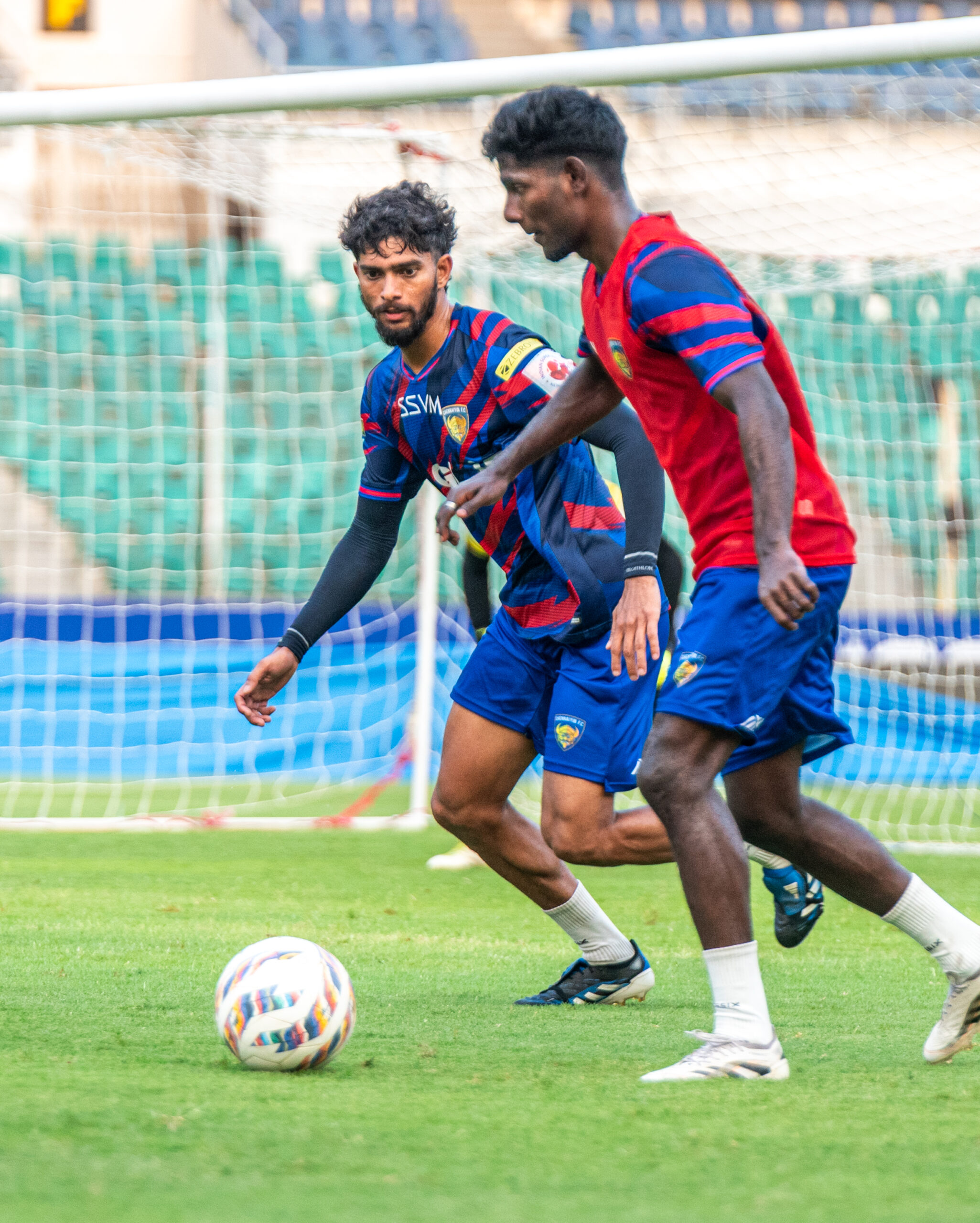 Chennaiyin FC's Klusner Pereira and Prakadeswaran during a training session
