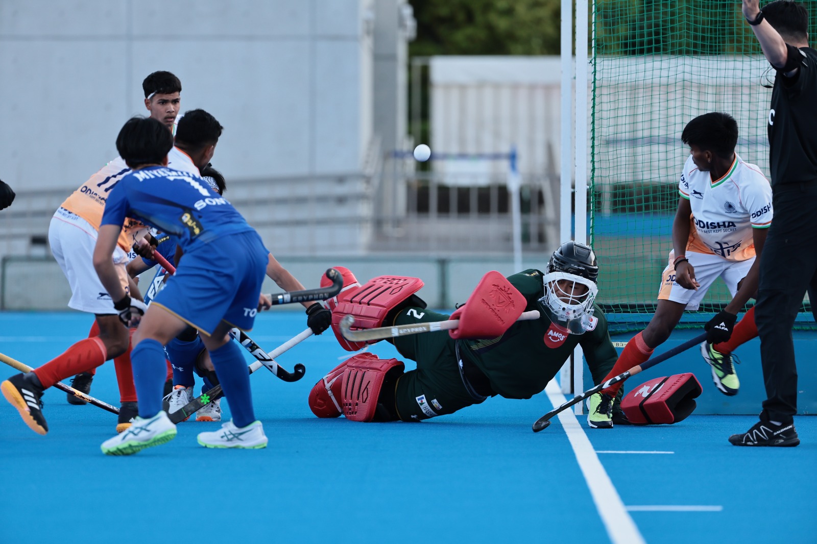 Japan beat India 4-2