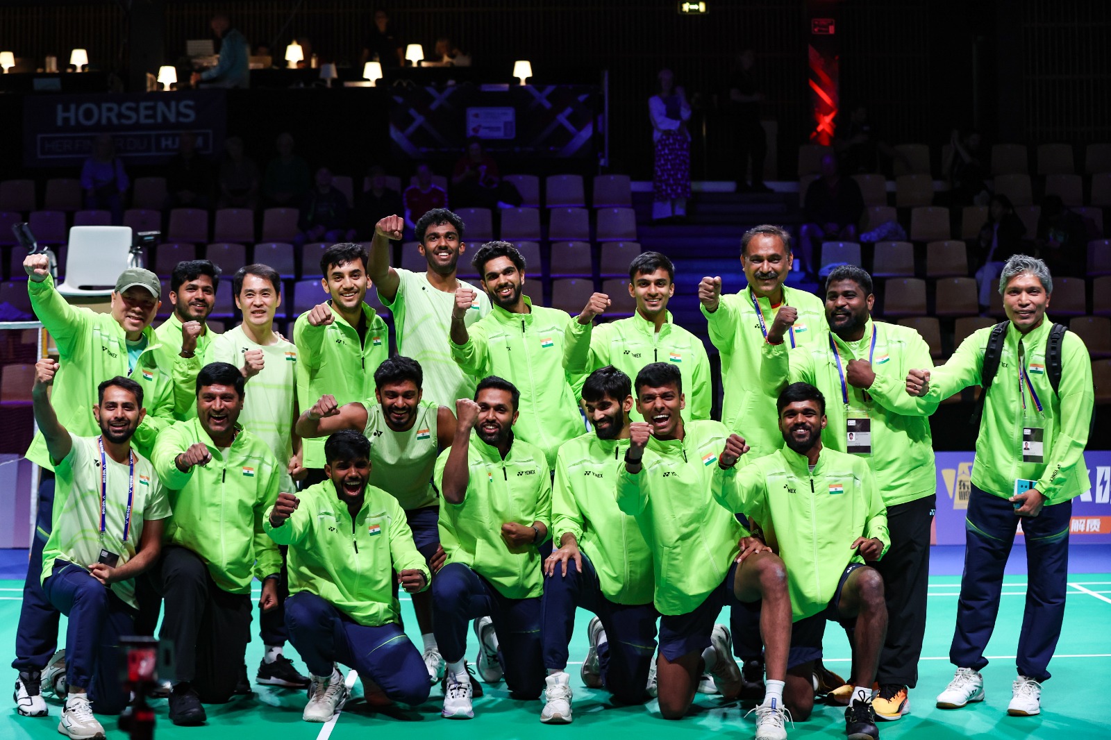 Indian shuttlers enter Thomas Cup semis