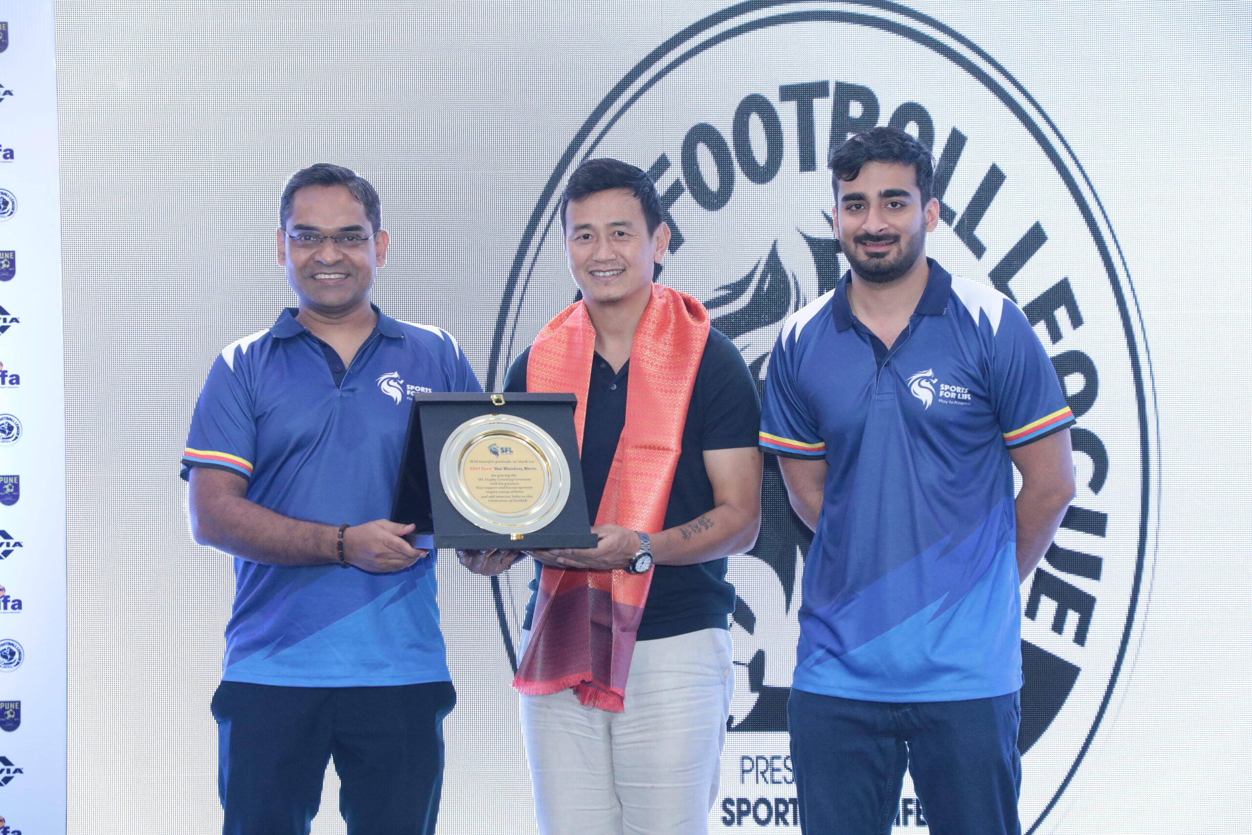 Bhaichung Bhutia unveiled the SFL trophy