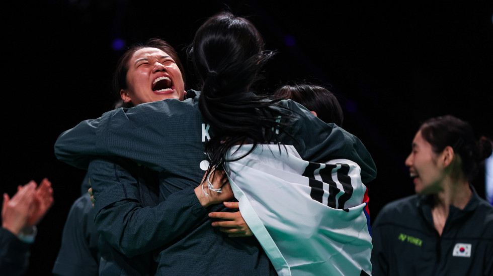 South Korean women celebrate their Uber Cup win