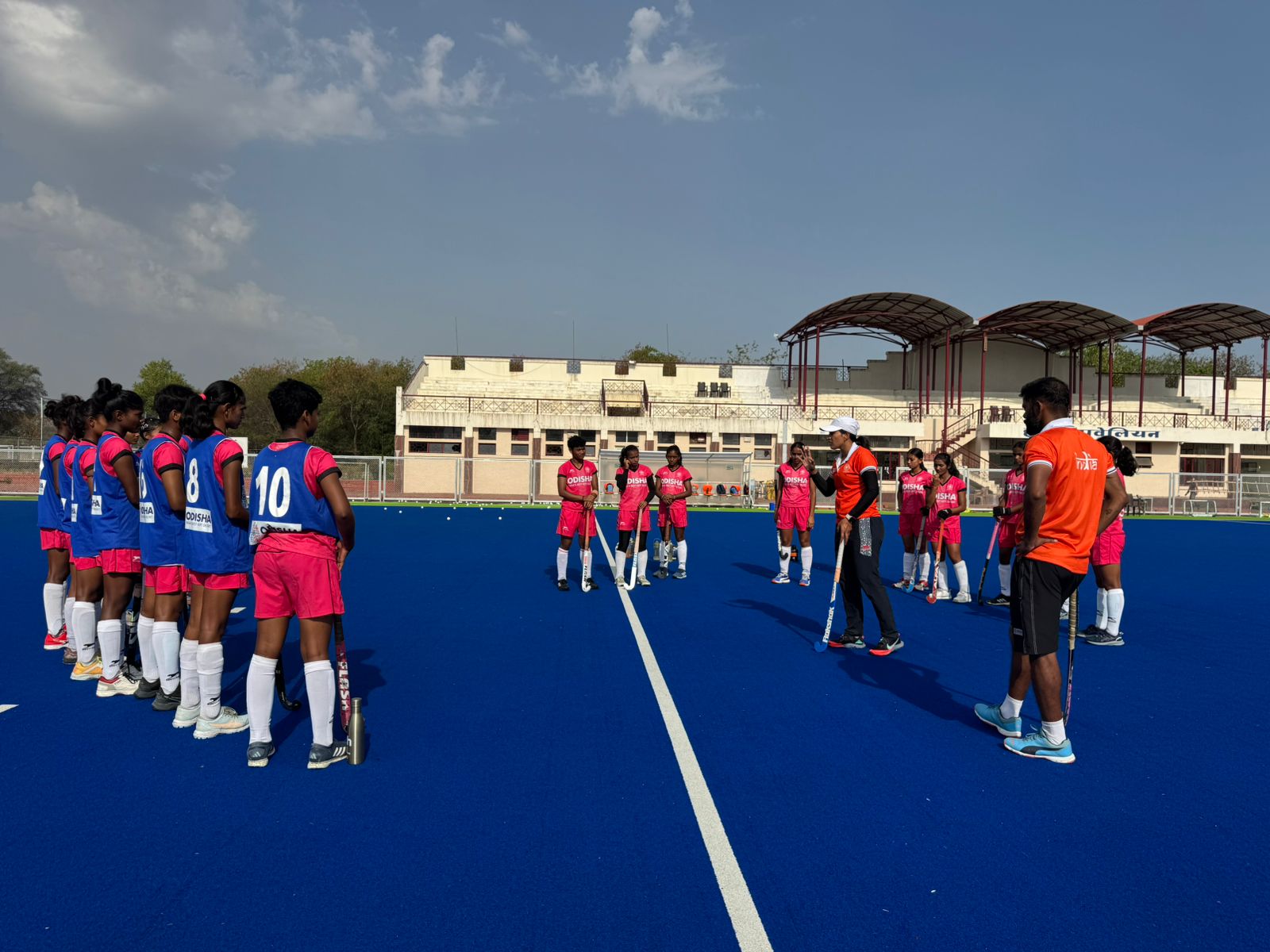 Coach Rani Rampal with the Indian U-18 women's hockey team