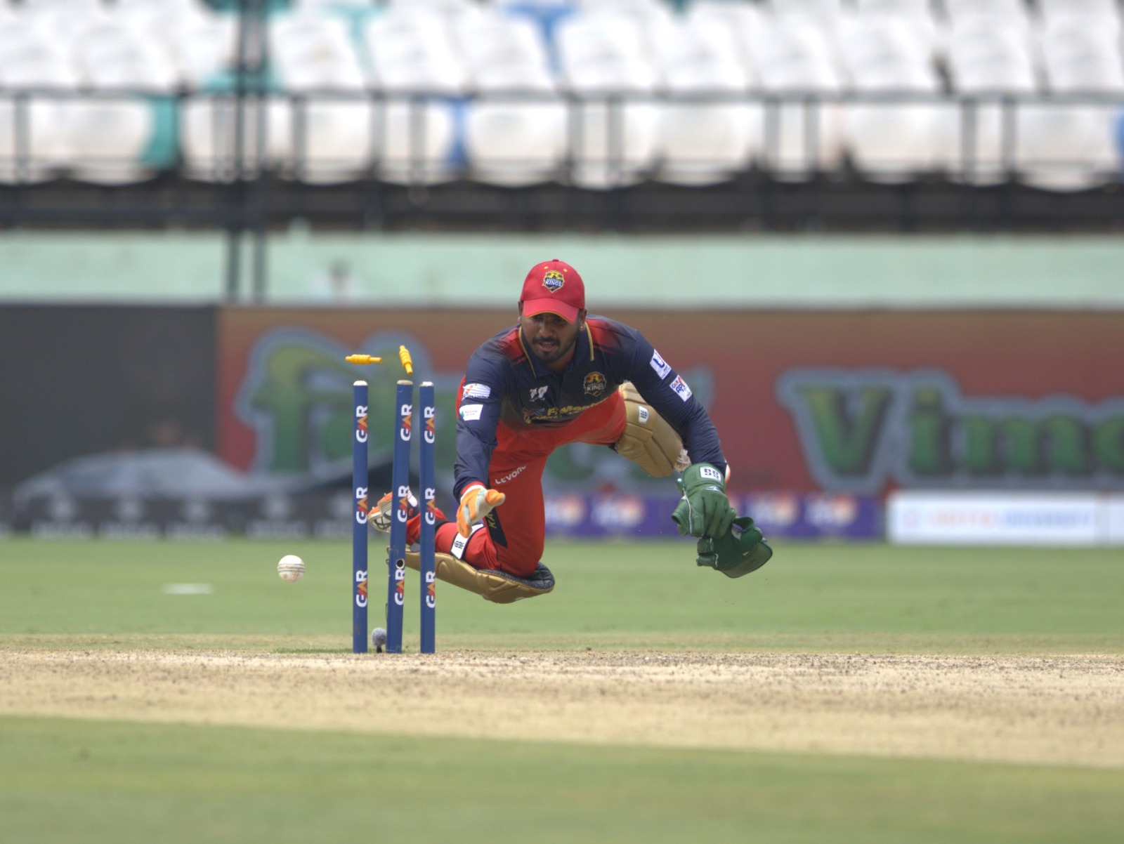 Kakinada Kings wicketkeeper in action