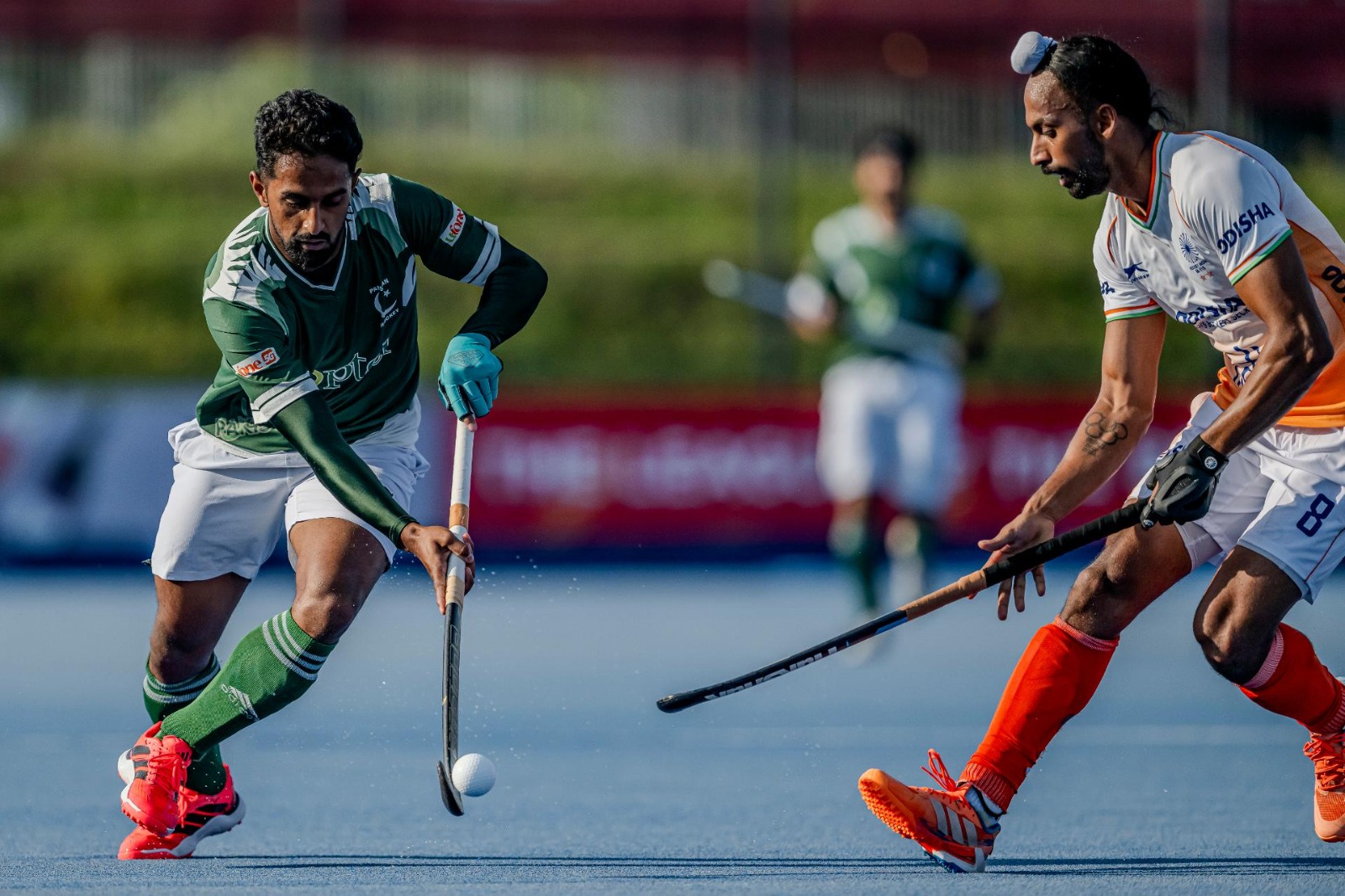 India soar to great heights against Pakistan