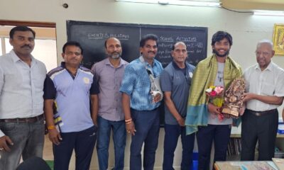 Yashveer Goud being felicitated by Bhavan's college