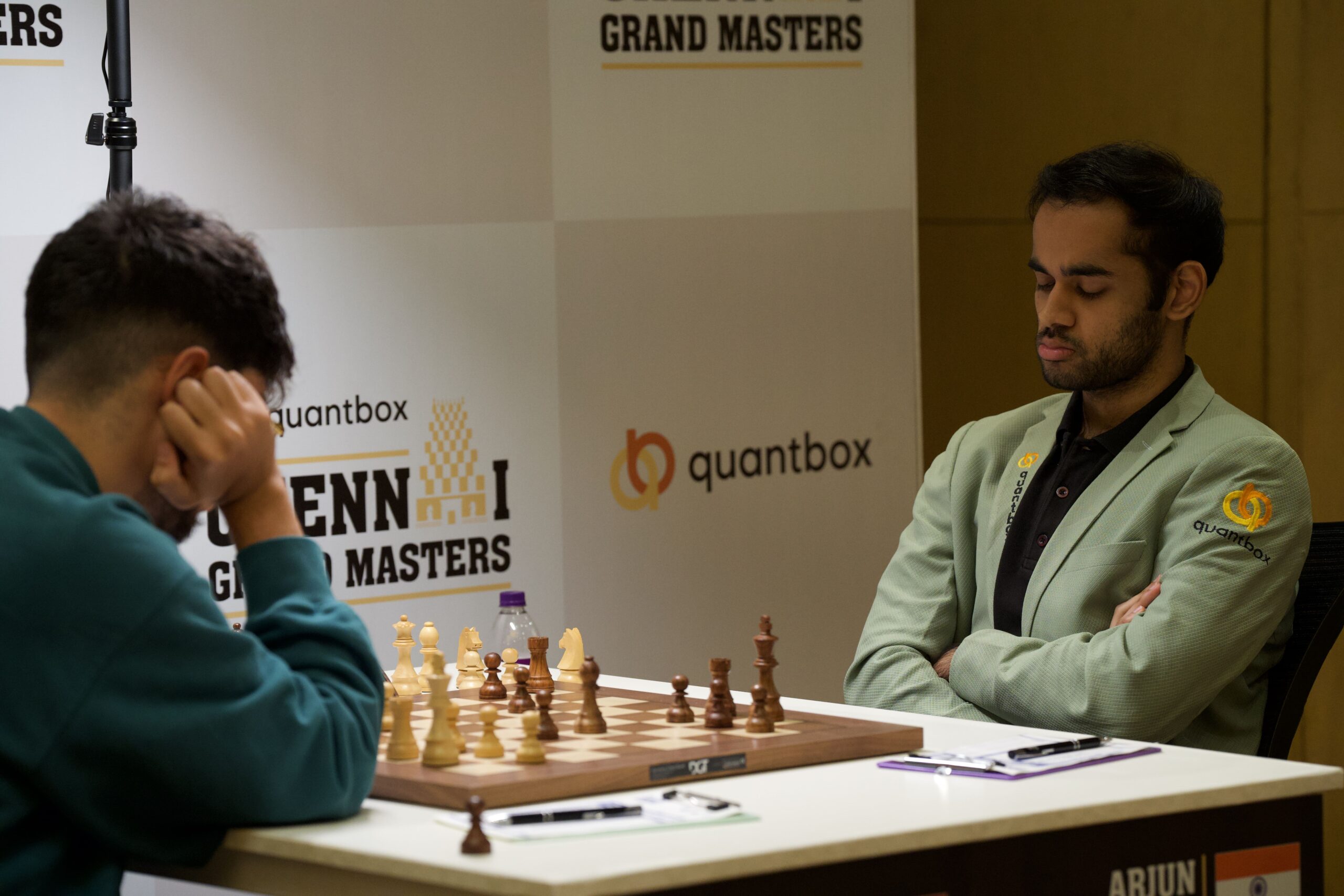 Arjun Erigaise and Alireza Firouzja during their final round match