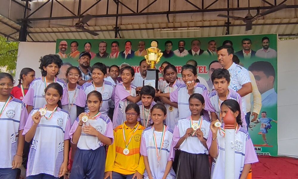 Dhruti powers Ranga Reddy girls to football title