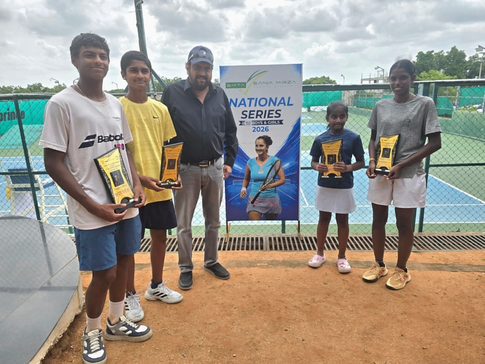 Parthiv and Aniha win boys and girls’ singles titles at AITA National Series