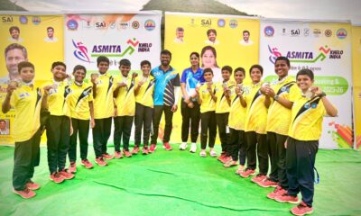 Telangana girls who won the overall championship at Asmita South Zone Canoe Sprint