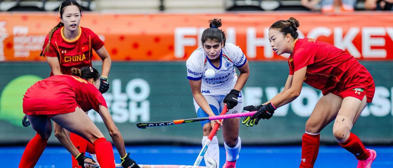 China came from behind to hold India in FIH World Cup