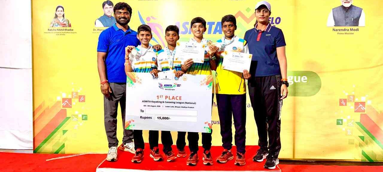 Telangana Canoe Sprint team