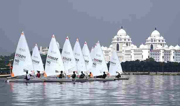 Sailing at the Hussain Sagar lake