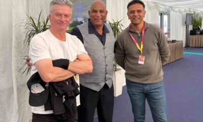 MV Narasimha Rao (Bobjee) with Steve Waugh and Rahul Dravid