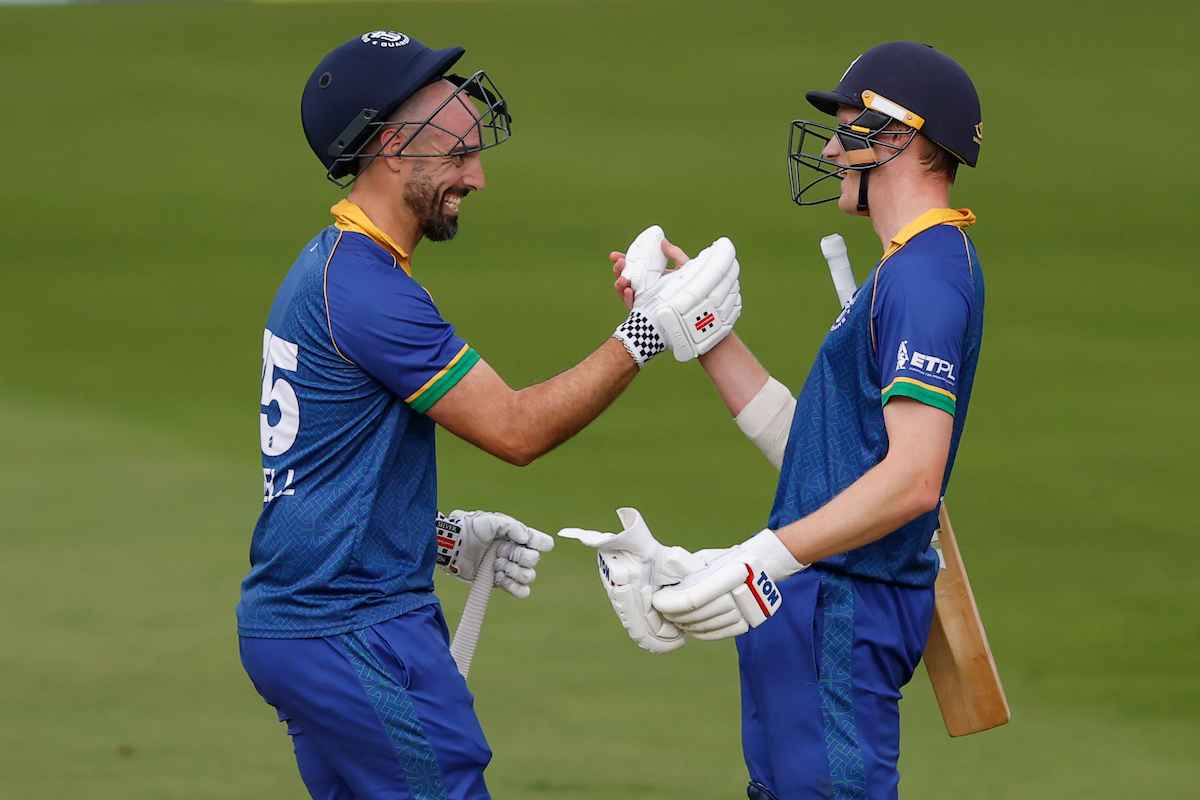Daryl Mitchell and Harry Tector