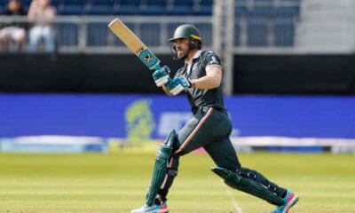 Faf du Plessis powers Dockers to convincing 31-run win over Cosmic