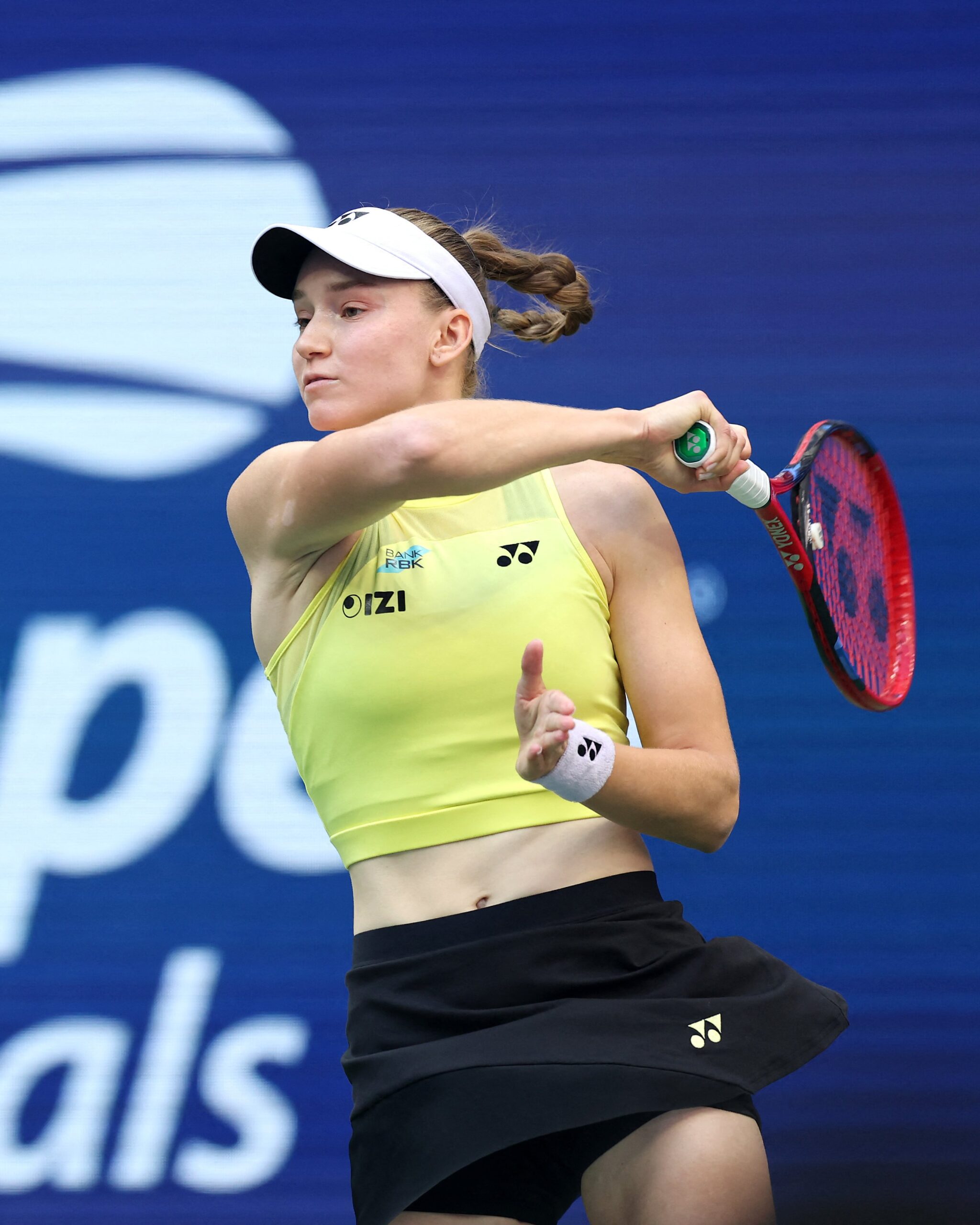 Elena Rybakina dethrones Aryna Sabalenka after a hard-fought three-set final at the US Open
