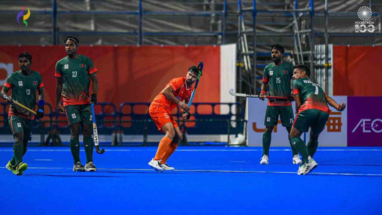 India hammer Bangladesh 10-0 to set up blockbuster semifinal clash against Pakistan