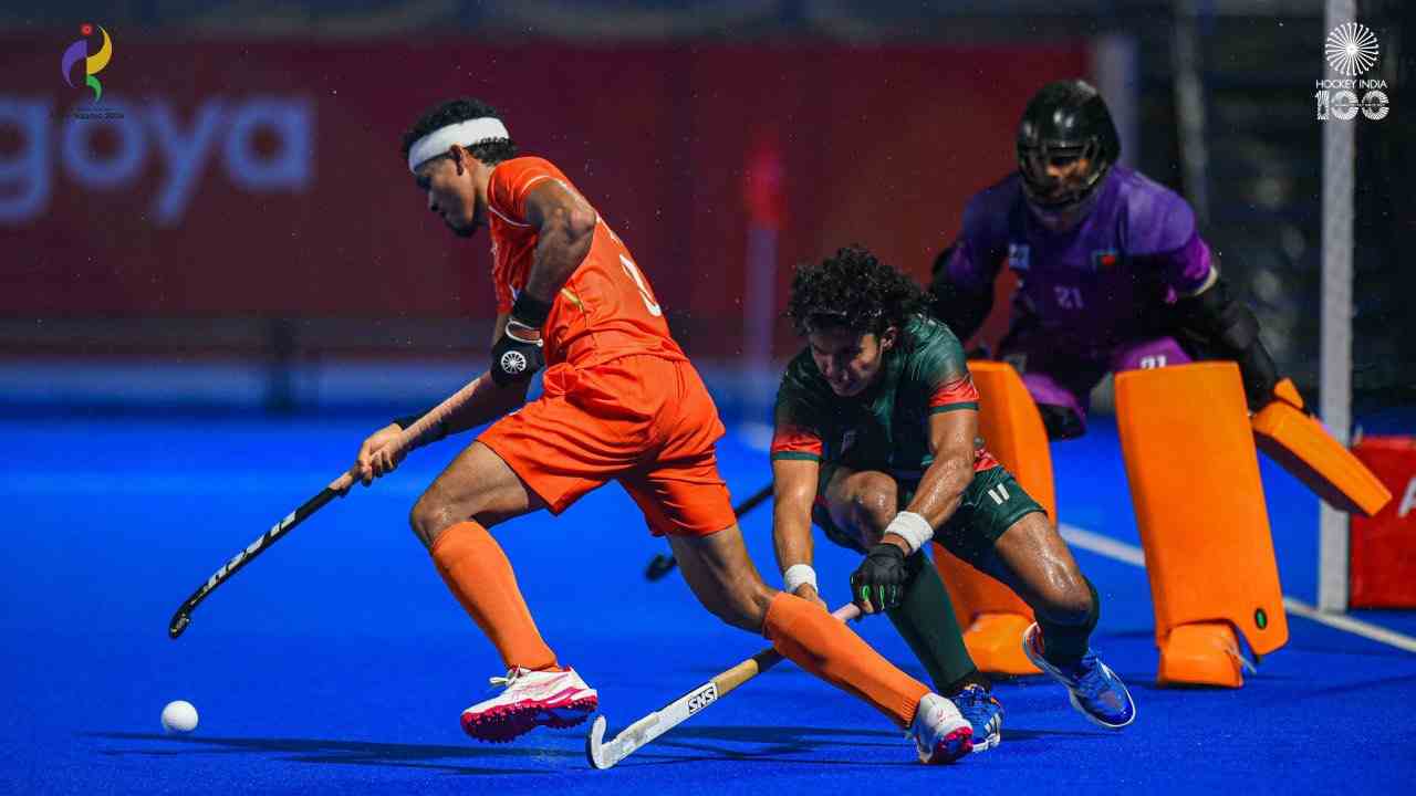 India hammer Bangladesh 10-0 to set up blockbuster semifinal clash against Pakistan