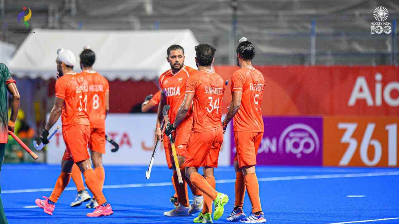 India hammer Bangladesh 10-0 to set up blockbuster semifinal clash against Pakistan
