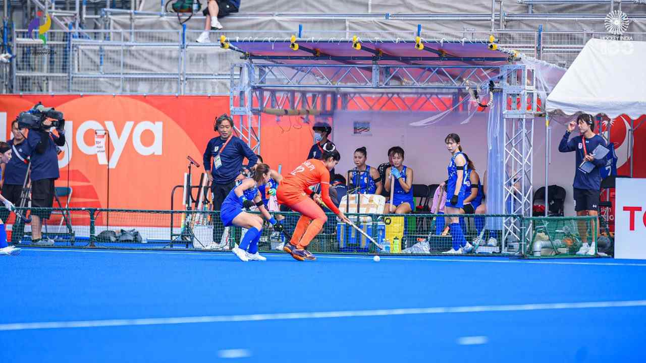 Indian women down Japan 3-1 assure themselves of a hockey semifinal berth with one game to go
