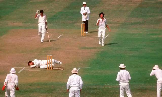 Mohinder Amarnath was knocked down by Imran Khan