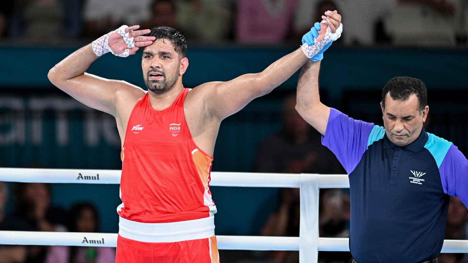 Narender settles for a bronze