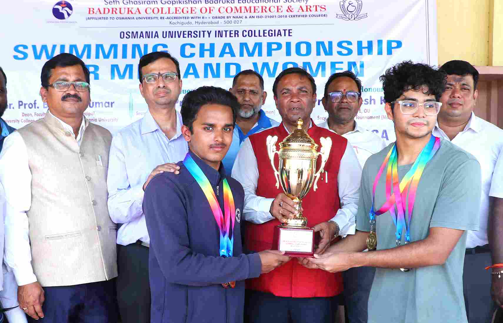 Osmania University overall champs in inter-college swimming