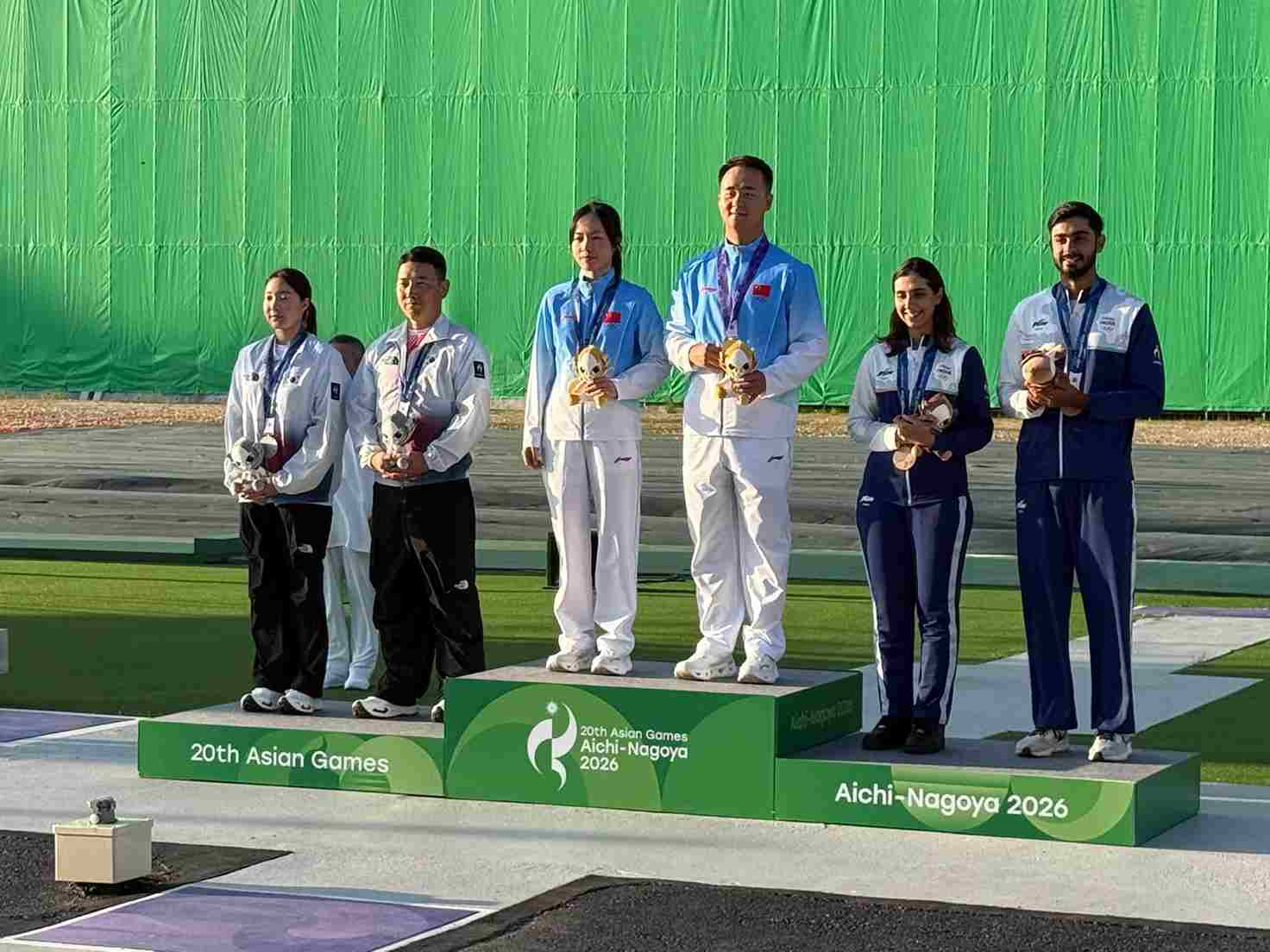 India's Anantjeet Singh Naruka and Parinaaz Dhaliwal won the bronze medal in the mixed team skeet event