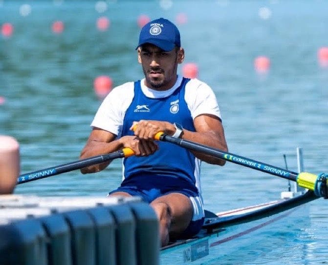 Satnam and Salman spare India the blushes with a maiden bronze medal in double sculls