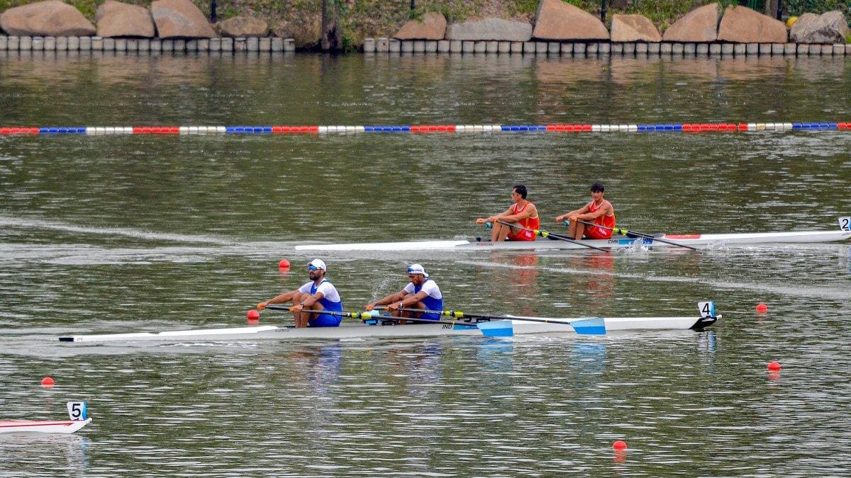 Satnam and Salman spare India the blushes with a maiden bronze medal in double sculls
