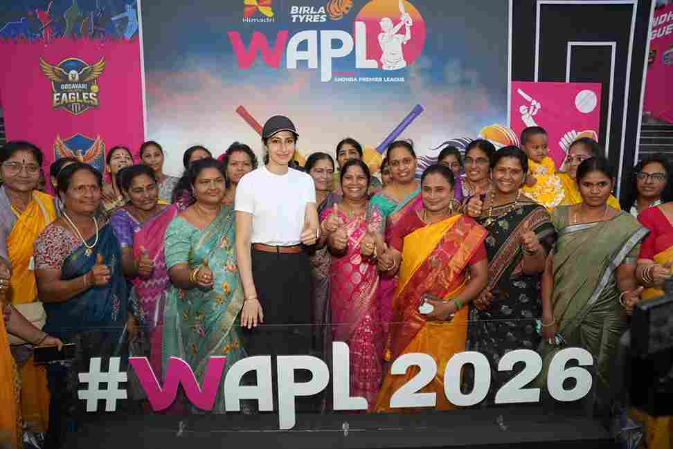 WAPL kicks off in Mangalagiri, Brahmani and Mithali unveil trophy 