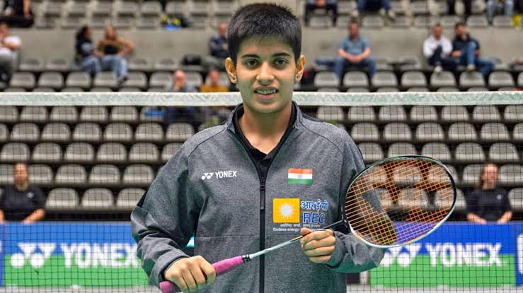 Sindhu rolls into semifinals to clash with Anmol; Lakshya rallies into last four