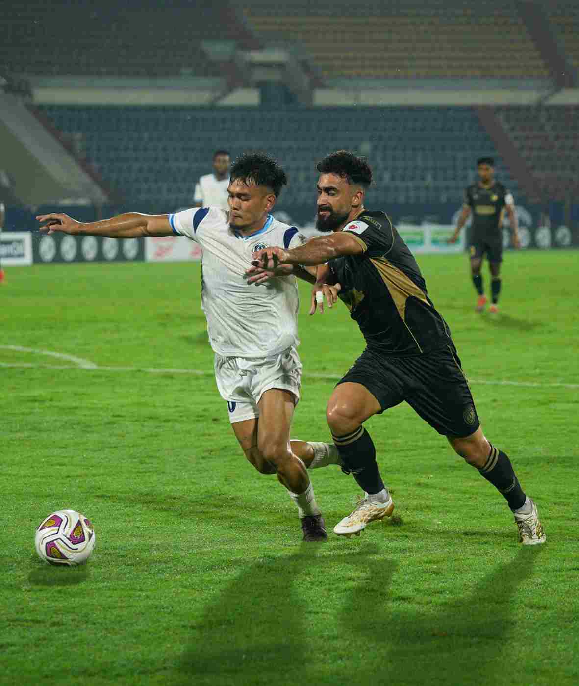 Antonio Mayano scores for NorthEast United against Kerala Blasters