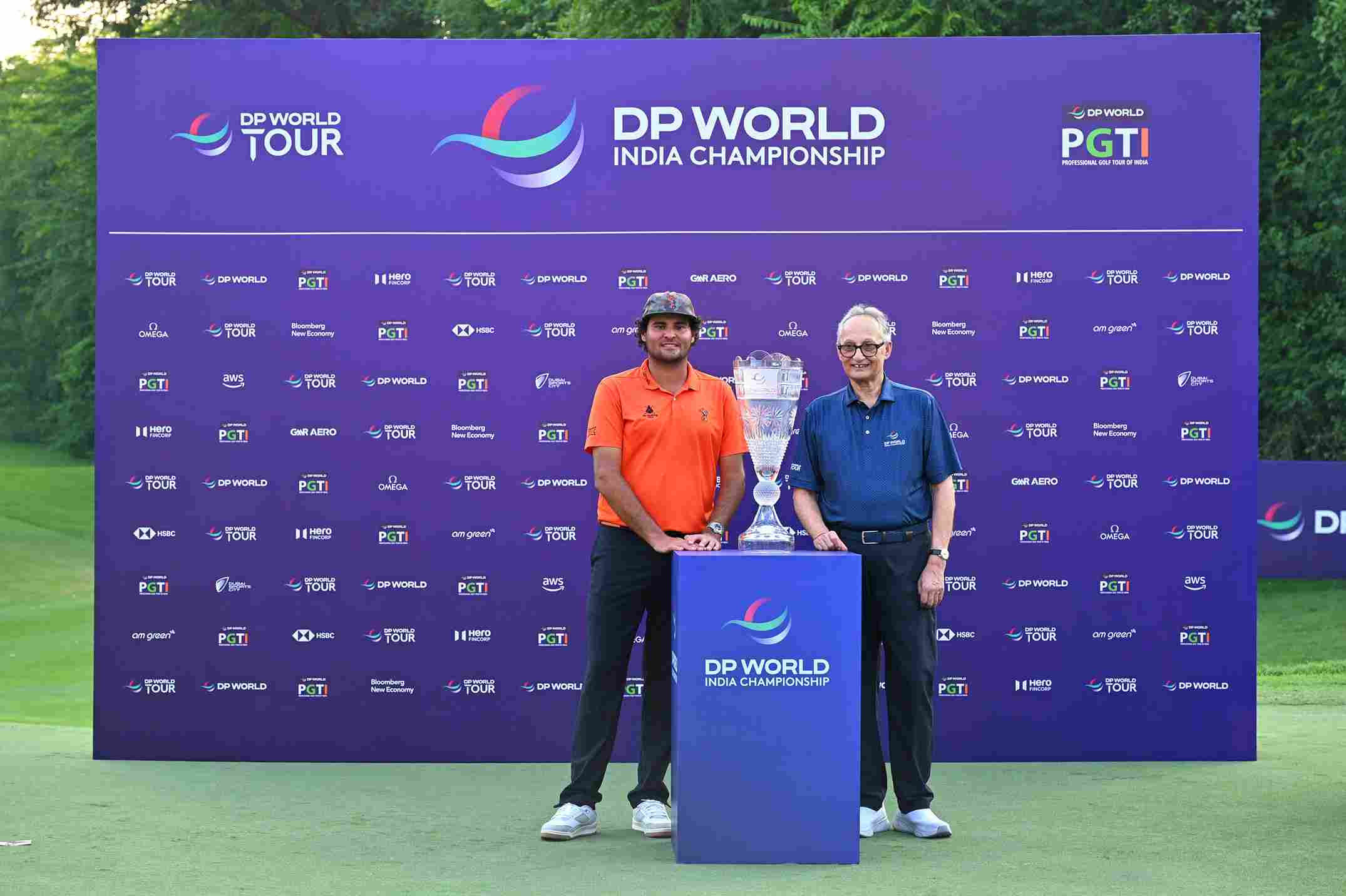 Spaniard Eugenio Chacarra wins DP World India Championship