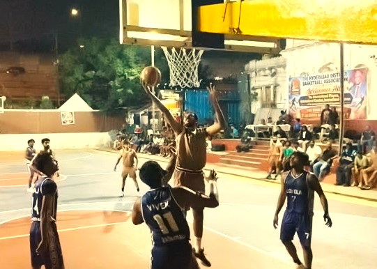 South Central Railway run over G9 in a 78-27 thrashing; Mahendra Hills ease past Stadium Club